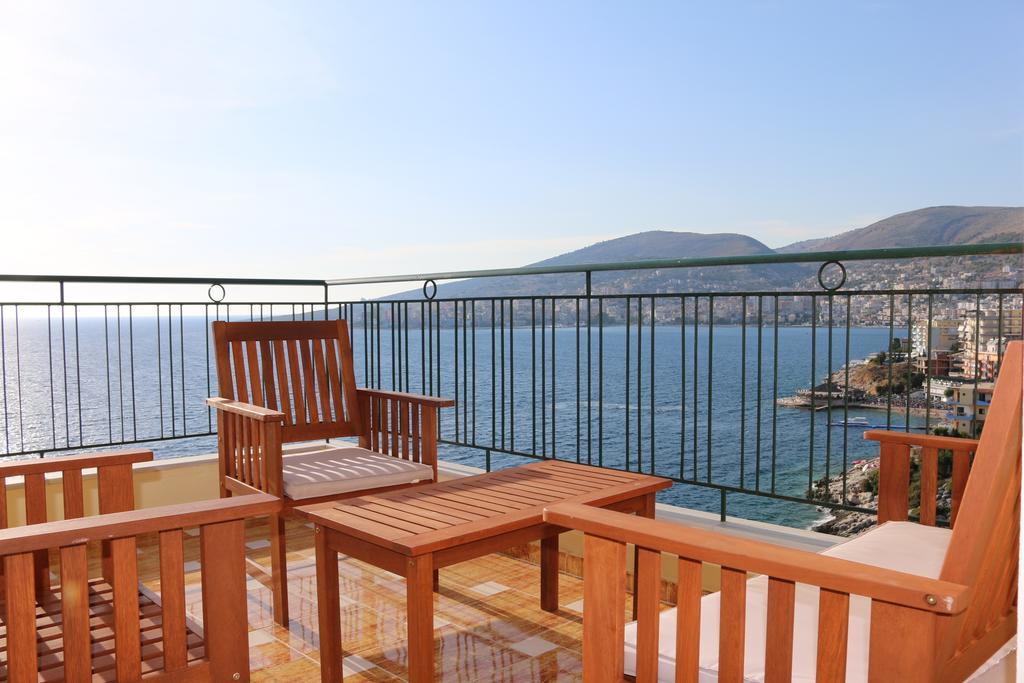 Design Sea View Apartment Sarande Exterior photo